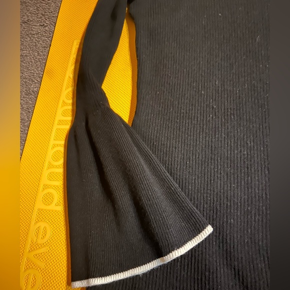 Club Monaco Knit Dress - Picture 5 of 7